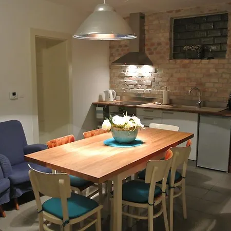 Apartman Ve Dvore Ratiskovice Room photo
