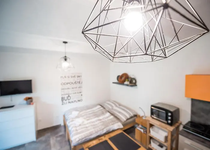 Apartman Ve Dvore