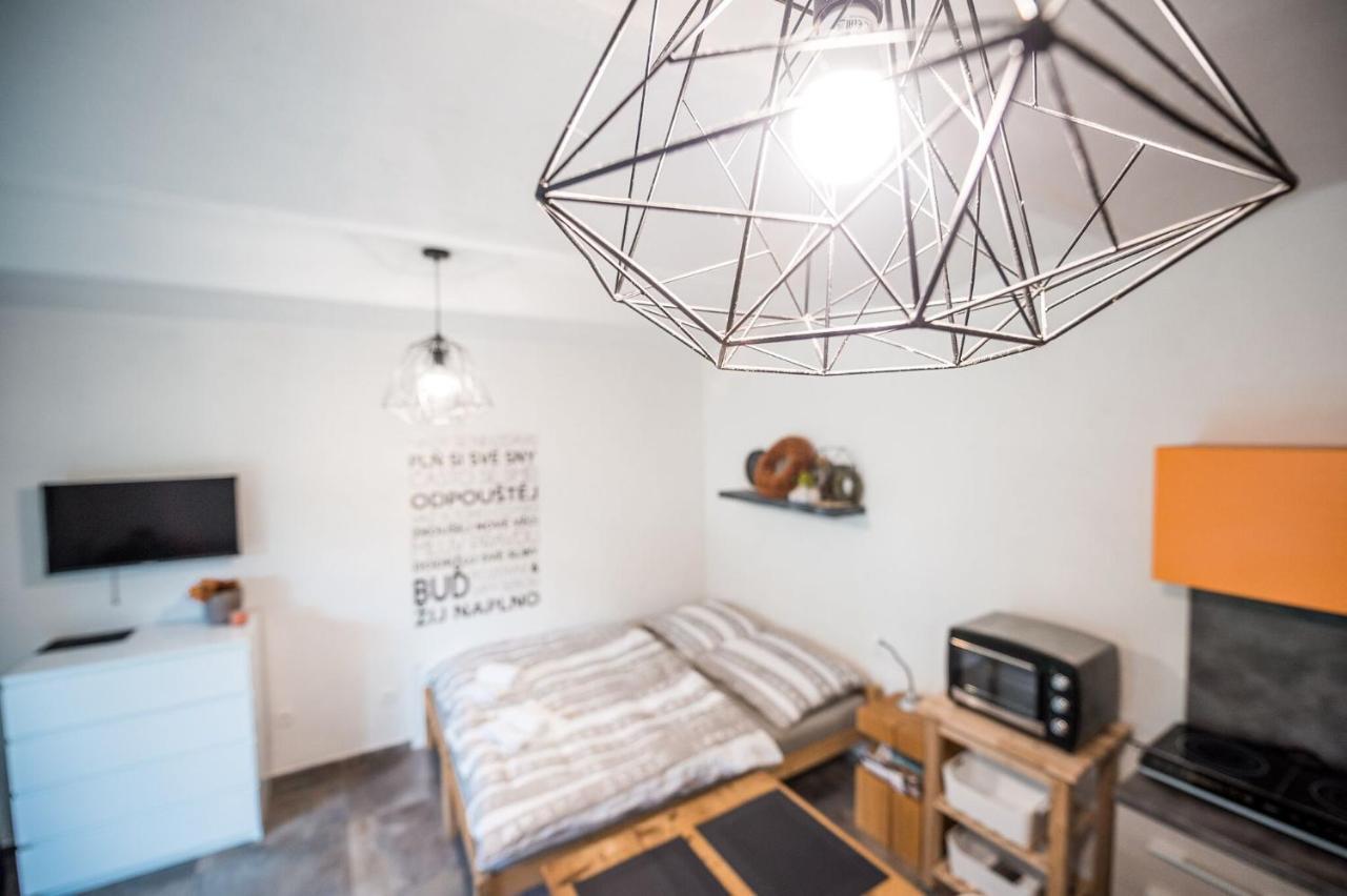 Apartment Ve Dvore Ratiskovice
